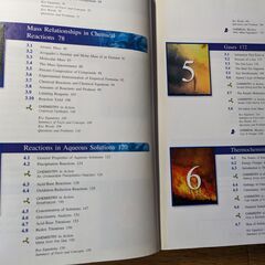 アメリカのChemistry（化学）の教科書（国際生徒版）の画像