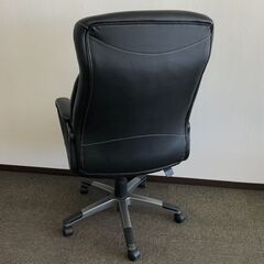 ニトリ ワークチェア エバーツ革 ブラックの画像