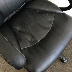 ニトリ ワークチェア エバーツ革 ブラックの画像