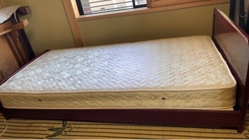 シングルベッド　マットレス有無相談可能