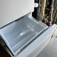＊倉庫保管品＊激安販売!!　人気の3ドア!!　パナソニック　ノンフロン冷凍冷蔵庫　NR-C372N-W 2021年　365Lの画像