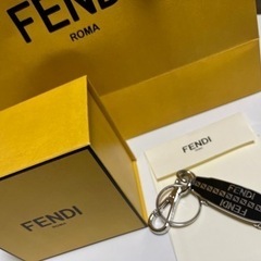 FENDI ブラックキーチャームの画像