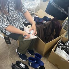 【土日時給1400円】地域のためのリユースショップの接客・販売スタッフ大募集！ジモティーの取引経験が活かせるお仕事です。の画像
