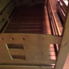 古い二段ベット2台の画像