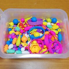 女の子　ビーズ　おもちゃ　知育玩具　アクセサリー　ポップ　メイキ...