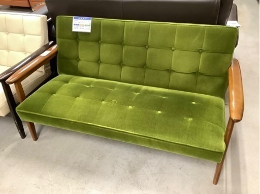 カリモク60のKチェア2シーターが買取入荷しました。