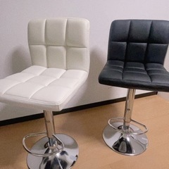 使用回数1回の美品！！の椅子の画像