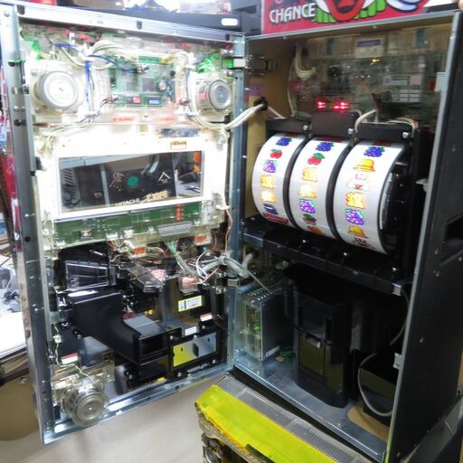 パチスロ実機 ハッピージャグラーⅤⅡ コイン不用機 ボリューム調整付き スロット機|江別市のリサイクルショップドロップ