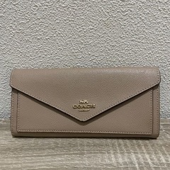 coach ベージュ長財布👛🪞❕🤍