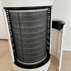 空気清浄機　カドー　2018年製　cado AP-C200 ホワイトの画像