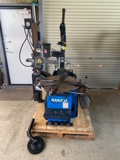 タイヤチェンジャー　バンザイ　自動車　整備　工具