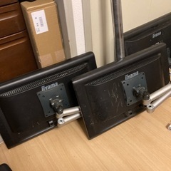 4面ディスプレイ　ジャンクですが多分4面映りますの画像