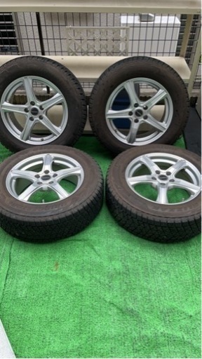 ほぼ未使用　BALMINUM R17 タイヤ・ホイール4本セット