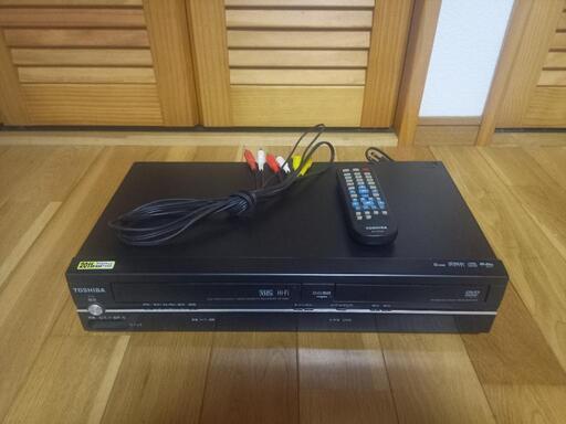 ビデオ一体型DVDプレイヤー SD-V800
