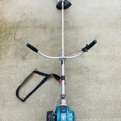 マキタ 刈払機 4サイクル！ MEM427 草刈り機