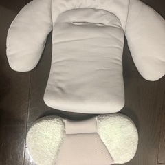 combi チャイルドシート　の画像