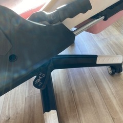 ゲーミングリクライニングチェアの画像