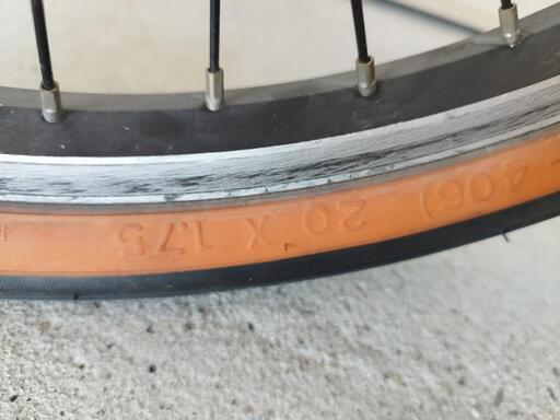 ★nak1様取引中★配送要相談　折り畳み自転車　美品　6段階変速　P9