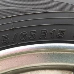 【使用期間：１シーズン、訳あり⠀】スタッドレスタイヤ　アルミホイールセット　４本セットの画像
