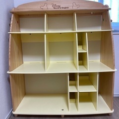 DWEディズニー英語システムの棚