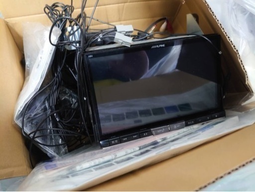 アルパイン8インチナビ