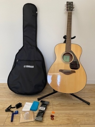 取引決定【保証書・付属品付】アコースティックギター　YAMAHA FS800