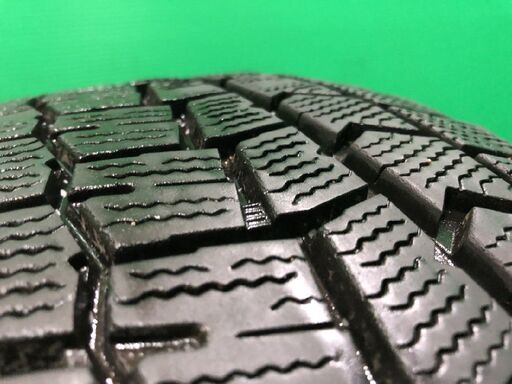 DUNLOP WINTER MAXX WM02 185/60R15 15インチ スタッドレス 4本 22年製 ヤリス シエンタ フィッ