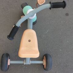 三輪車の画像