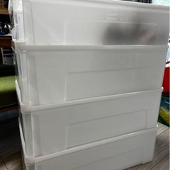 ニトリ押入れケースの画像