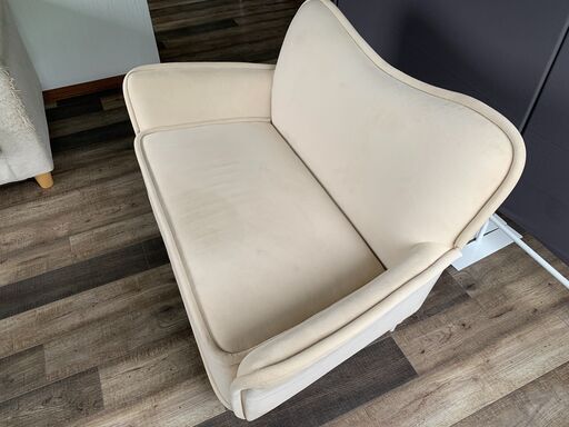 売ります！！　中古ソファー　　是非ともご検討ください。