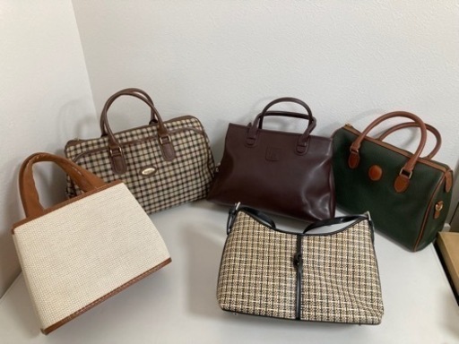 本日限定‼️ 綺麗商品・未使用品‼ヴィトン・コーチ含み️・ブランドバッグ・サイフ・ポーチなど15個以上．格安で‼️
