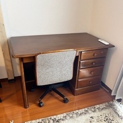 勉強机　椅子の画像