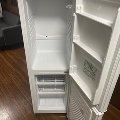 【8月中に取引希望】アイリスオーヤマ　冷蔵庫の画像