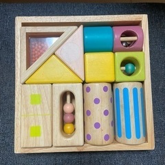 音いっぱい積み木