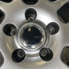 スタッドレスセット早期割引！！215/60R16付き！中古スタッドレスタイヤホイール4本セット！マークX、カムリ、エスティマ、MPV、プリウスαの画像