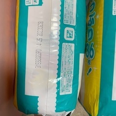 パンパース さらさらケアパンツ    XXLサイズ　36枚✖️４個の画像