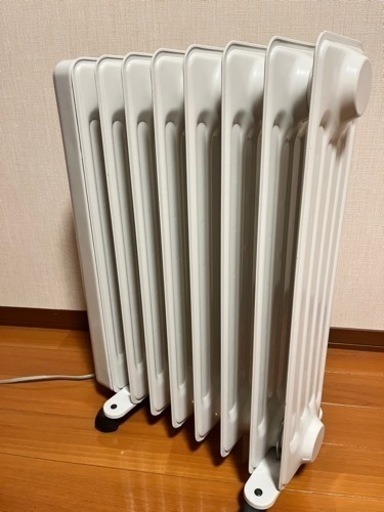 デロンギ　オイルヒーター
