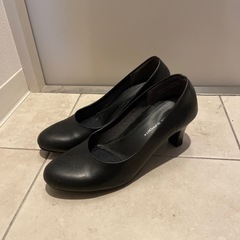 レディースパンプス　23.5cm