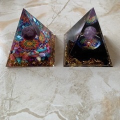 オルゴナイト　ピラミッド　新品の画像