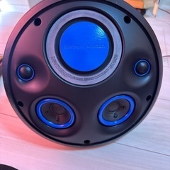 Harman/Cardon 重低音スピーカーの画像