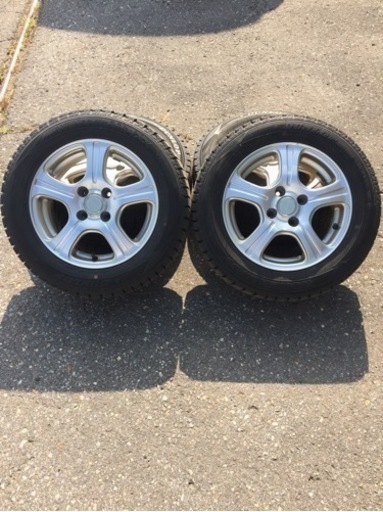 スタッドレスタイヤ