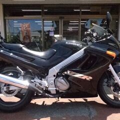 NO.4750　ＺＺＲ２５０　水冷４サイクル２気筒２５０ｃｃエンジン　ＥＴＣ２．０車載器付き　ブラック　☆彡の画像