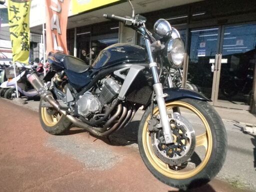 NO.4752　バリオス－Ⅱ（ＢＡＬＩＵＳ－Ⅱ）　水冷４サイクル１６バルブ４気筒２５０ｃｃ　カーボンマフラー　ブラック　☆彡