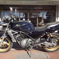 NO.4752　バリオス－Ⅱ（ＢＡＬＩＵＳ－Ⅱ）　水冷４サイクル１６バルブ４気筒２５０ｃｃ　カーボンマフラー　ブラック　☆彡の画像