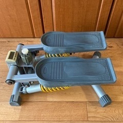 ストレッチング・ステッパー（足踏み運動器）の画像