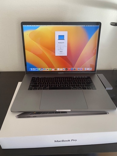 【美品】Macbook Pro 2018 15-inch i7 32gb