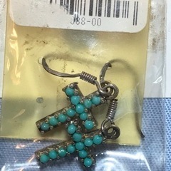 シルバーアクセサリー十字架の画像