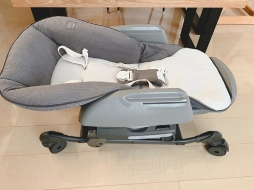 値下げしました  コンビ ホワイトレーベル ネムリラ AUTO SWING BEDi Long EG