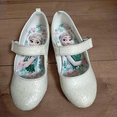 18cm♡入学式 発表会 白いパンプス エルサの中敷き