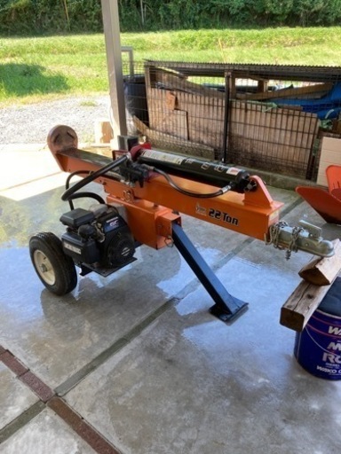 BRAVE ブレイブ　薪割り機　薪割機　ログスプリッター　焚き火　キャンプ　薪ストーブ